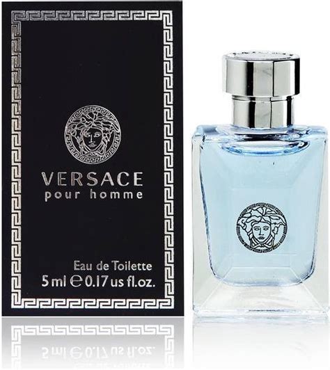 versace signature men review|gianni versace signature cologne.